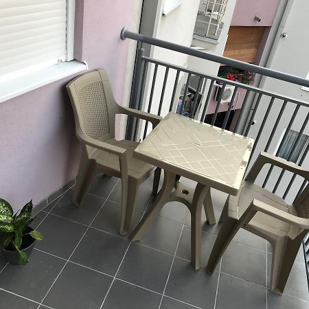 La Apartamento Jagodina Exteriör bild